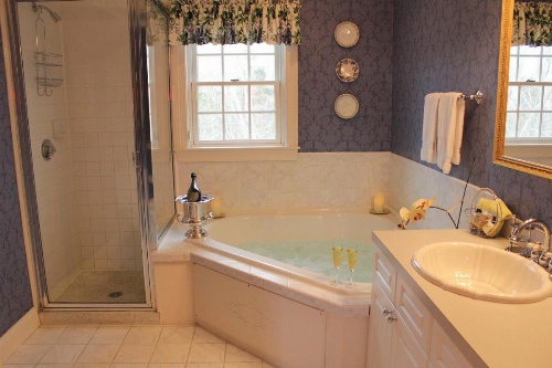 The Whalewalk Inn & Spa image 11